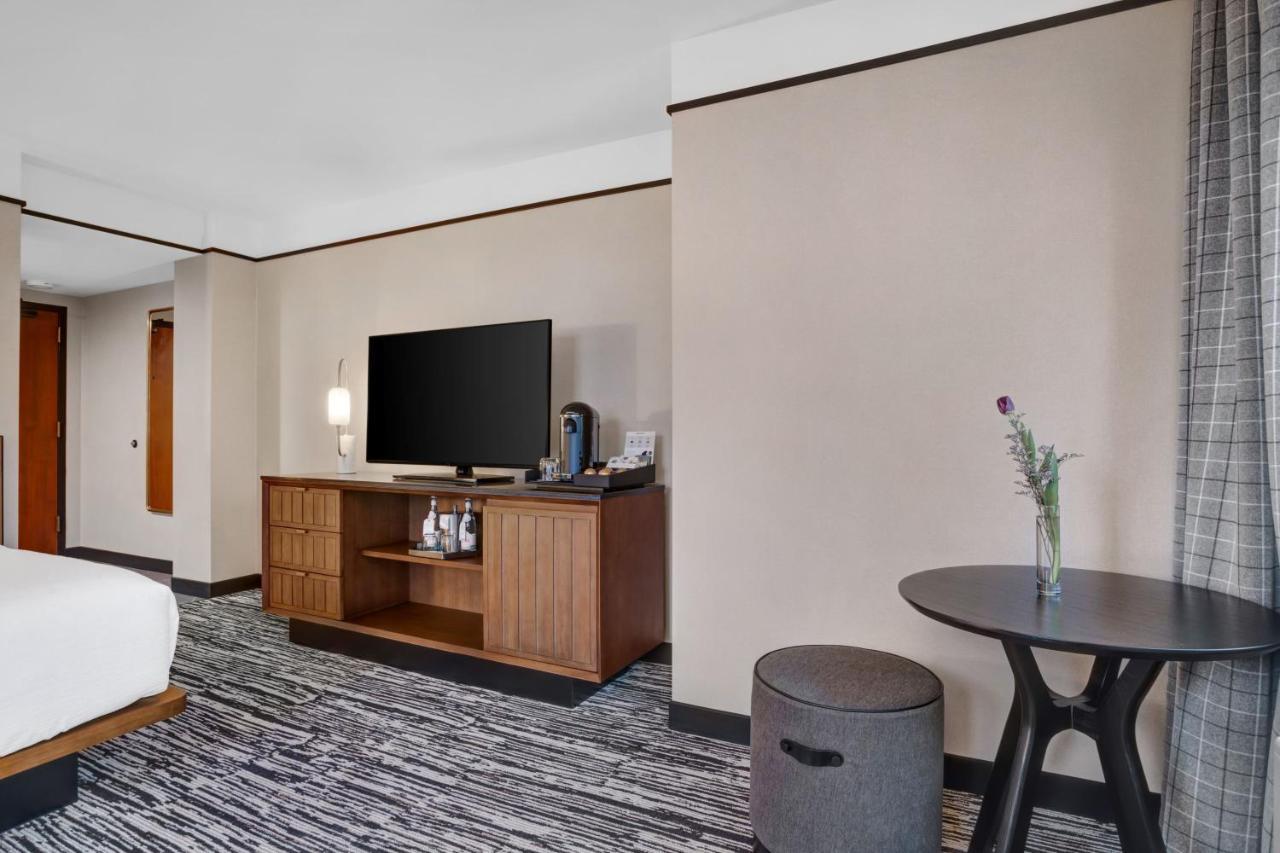Hotel Indigo - Minneapolis Downtown By Ihg מראה חיצוני תמונה